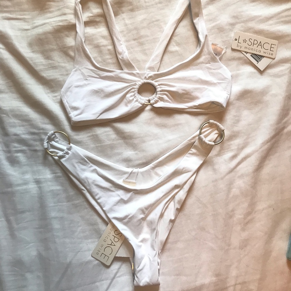 L*Space white bikini (matching top and bottom) - Picture 3 of 8